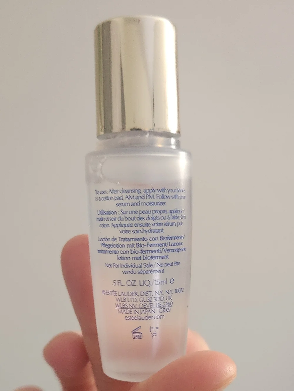 NIB Estée Lauder Micro Essence Treatment Lotion with Bio-Ferment -15 Ml - Picture 3 of 3